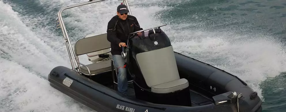 Eevelle Black Mamba Inflatable CC Boat